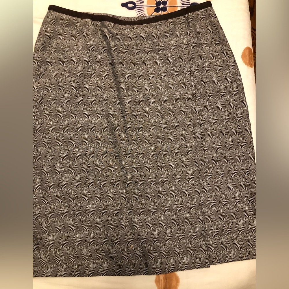 Banana Republic Size 10 skirt